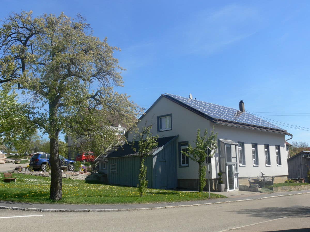 das-alte-schulhaus-von-bartenstein
