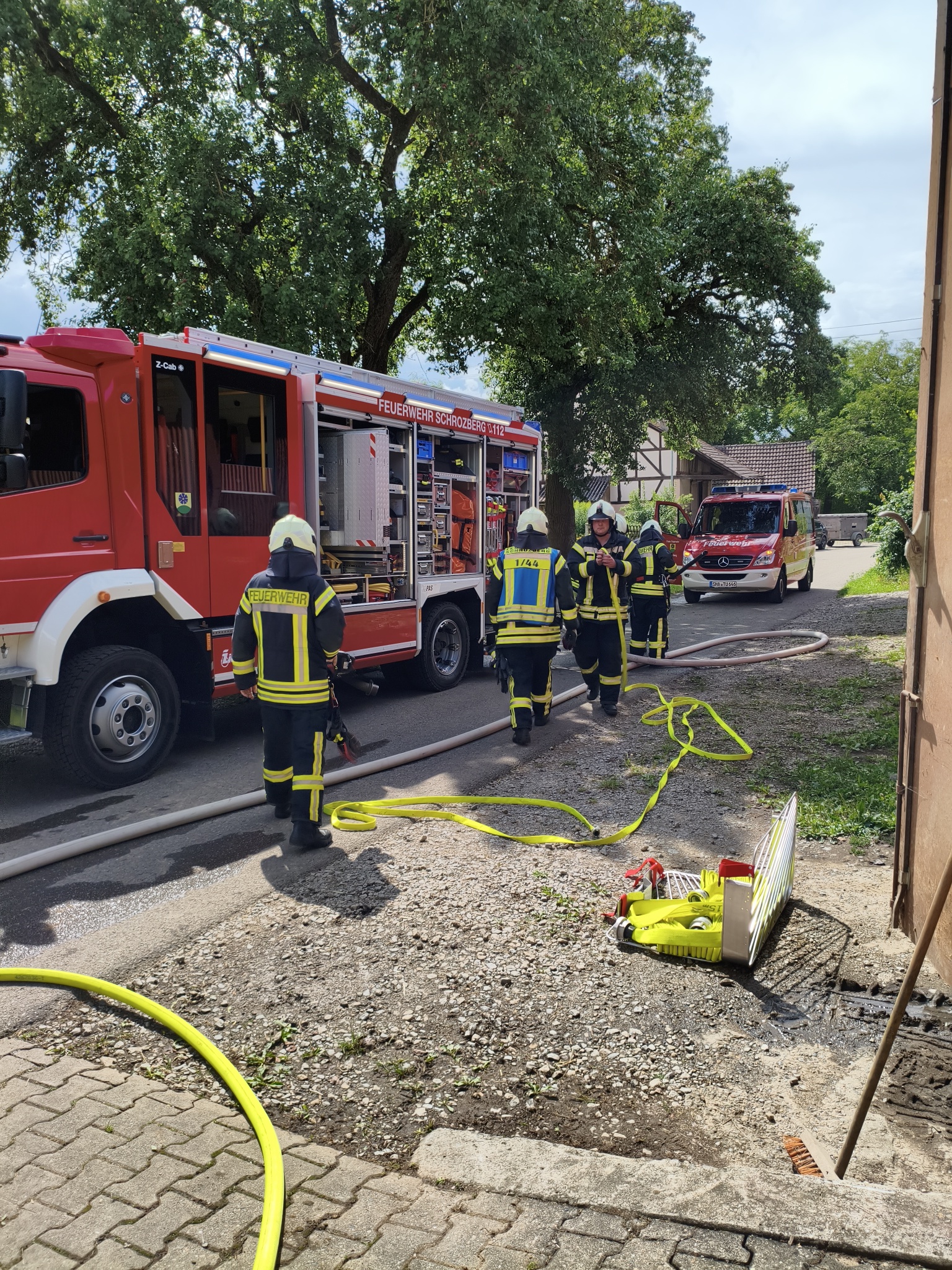 Feuerwehr wird zu Werkstattbrand gerufen